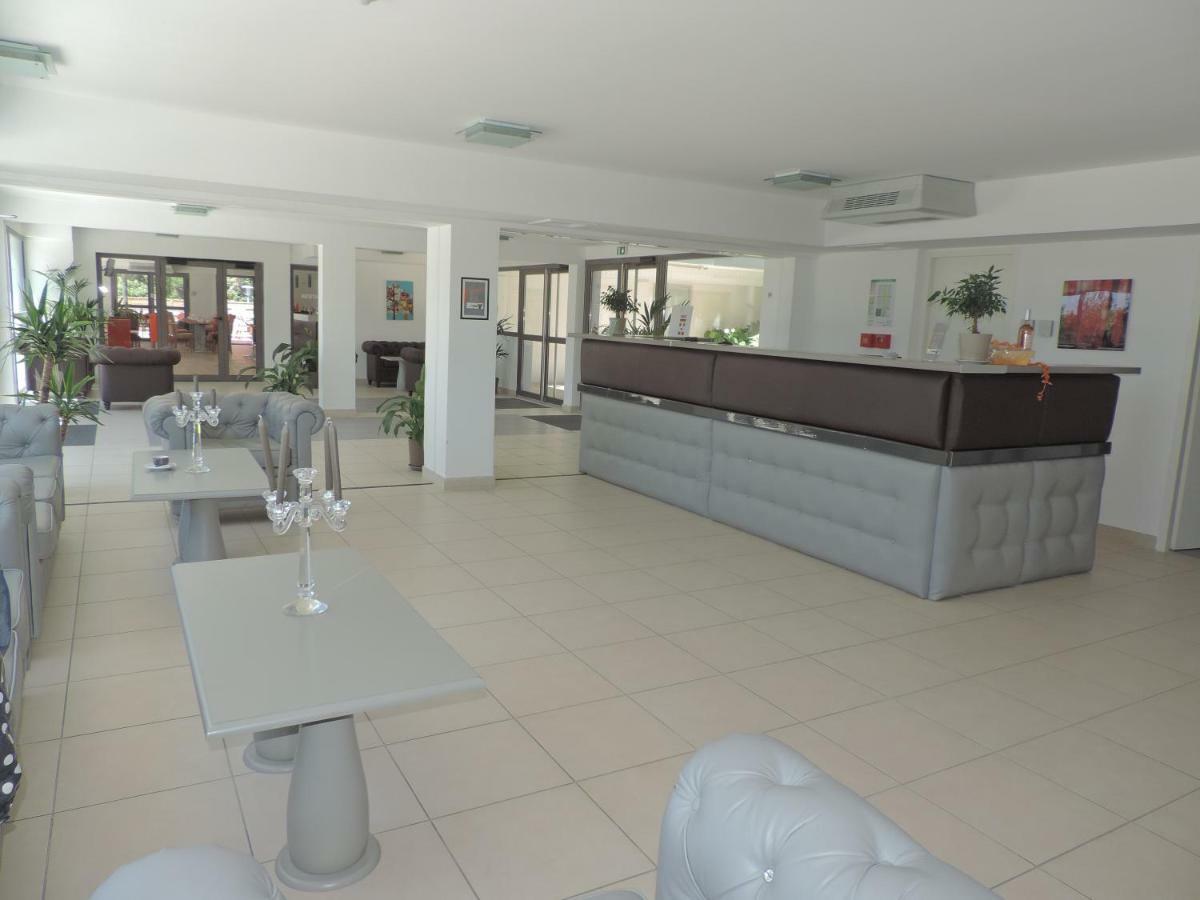 Studios Nuitee En Provence Aix-en-Provence Eksteriør billede